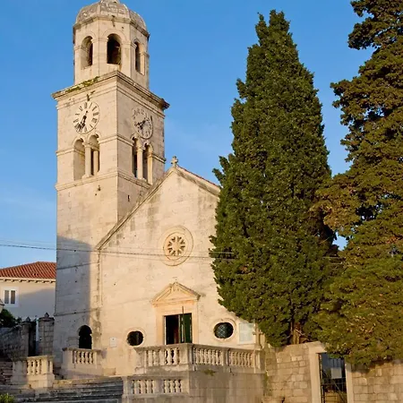 Carol Royal * Cavtat