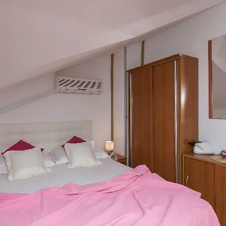 Carol Royal * Cavtat