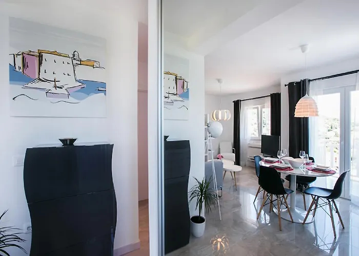 Carol Royal Appartement *