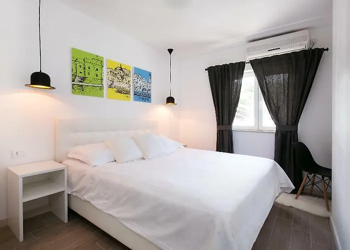 Carol Royal Appartement